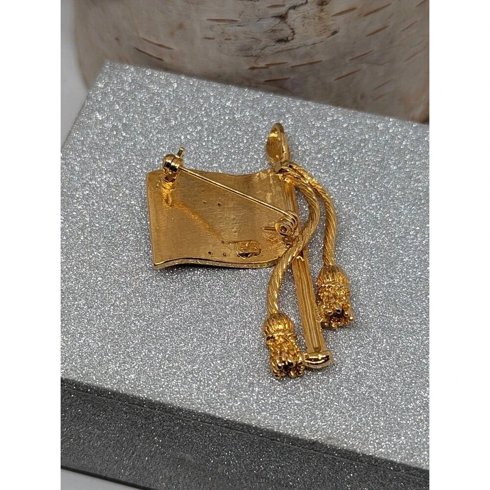 Joseph Cleary Vintage 1950s US Flag Brooch Pendant